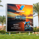 Proyecto del lubricante Valvoline. Design, Advertising, Photograph, and Graphic Design project by Milton Blanquin - 02.22.2024