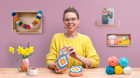 Upcycling with Crochet for Beginners. Craft course by Emma Friedlander-Collins