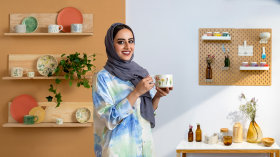 Cerâmica com estampa floral: crie louças funcionais. Um curso de Craft de Hessa Al Ajmani