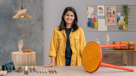 Carpintería para muebles con técnicas de tallado y teñido. Un curso de Craft de Urvi Sharma