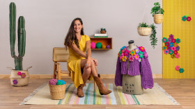 Uncinetto: crea una maglia colorata con applicazioni floreali. Un corso di Craft di Relmü Tejidos