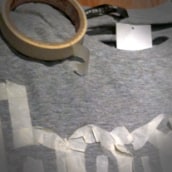 Honest T-Shirt. Un proyecto de Diseño de Honest artworks - 09.01.2011