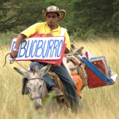 El Biblioburro en Fotofija. Een project van Fotografie y Film, video en televisie van Andrés Sarria - 18.07.2012