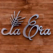 LA ERA (restaurante). Un proyecto de Dirección de arte, Br, ing e Identidad y Diseño gráfico de Eduardo Barga - 22.01.2013