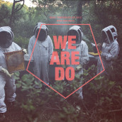 WE ARE DO. Un proyecto de Fotografía, Cine, vídeo, televisión, Br e ing e Identidad de MINIATURE - 12.02.2014