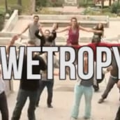 WETROPY (Vídeo presentado en el concurso “One Show College Competition”) . Publicidade, e Multimídia projeto de Clara Escutia López - 01.07.2014