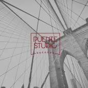 Puente Studio Records. Design, Br, ing e Identidade, e Design gráfico projeto de Adrián Montalvo - 08.02.2015