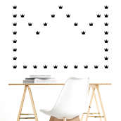 Vinilos decorativos: Gatos, Huesos y Coronas.. Un proyecto de Diseño, Diseño gráfico, Diseño de interiores y Diseño de producto de Raquel Catalan - 04.06.2015