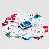 Juego de cartas tipográfico. Un proyecto de Diseño editorial, Diseño gráfico, Packaging y Diseño de producto de Hey! Ix. - 09.11.2013