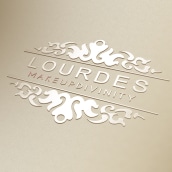 Lourdes makeup divinity. Graphic Design project by Esteban Sánchez - 05.21.2016