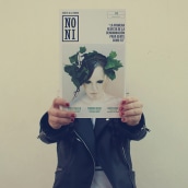 Revista NONI . Un proyecto de Fotografía, Br, ing e Identidad, Diseño editorial y Diseño gráfico de Mawi Dominguez Jorge - 18.02.2017