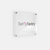 Startup Factory. Graphic Design, and Packaging project by Fran Moreno - 03.17.2017