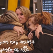 Vuelve a casa por Navidad // El Almendro. Een project van  Video van Paola Rubio Ramón - 27.01.2017