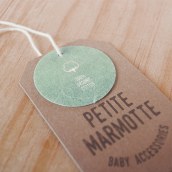 Petite Marmotte. Br, ing, Identit, Creative Consulting, Design Management, Graphic Design, Web Design, and Web Development project by Cris Castellanos - 03.21.2017