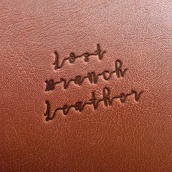 Lost Branch Leather. Un proyecto de Diseño gráfico y Tipografía de Laura Yagüe Fuentes - 23.08.2017