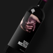 Mi Proyecto del curso: Diseño y Producción de una etiqueta de vino. Graphic Design, and Packaging project by Miguel Pastor - 02.09.2018