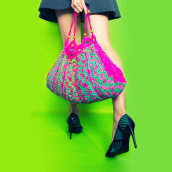A big bag of pinkness  . Un proyecto de Diseño, Fotografía, Diseño de complementos, Dirección de arte, Diseño de vestuario, Artesanía, Moda y Diseño de producto de Mila Chirolde - 11.02.2018