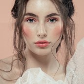Beauty's Femineidad. Un proyecto de Fotografía, Moda y Fotografía de moda de Andrea Arias - 16.11.2018