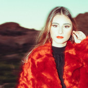 Red Girl. Fotografia, e Retoque fotográfico projeto de Ana Carpio Bautista - 19.03.2019