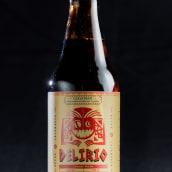 Etiqueta Delirio, de la cervecería artesanal Cajamarquina "Caxas Beer". Un proyecto de Diseño de juanecoide - 19.09.2019