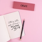 Ánimo pastel!. Un proyecto de Dirección de arte, Fotografía de estudio y Marketing de contenidos de The Responsible Creatives - 01.01.2019
