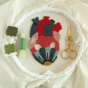 Corazón - Punchneedle. Embroider project by Anna Figueroa Mimó - 02.12.2020
