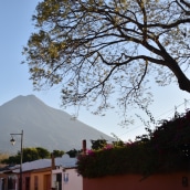 Mi Proyecto del curso: un día por el barrio de Antigua Guatemala . Photograph project by juliorg.m.rg - 02.18.2020