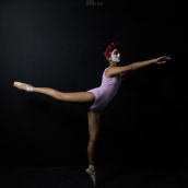 Sesión fotográfica Ballet . Un proyecto de Fotografía de estudio de Andrés Auz Ramírez - 05.05.2020