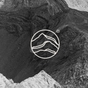 Sierra Conscious Climbing. Un proyecto de Br, ing e Identidad, Diseño gráfico y Diseño de logotipos de Marta Montenegro - 10.05.2020