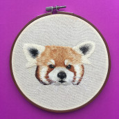Needle painting para principiantes - Panda Rojo. Een project van Borduurwerk, Textielillustratie y Naturalistische illustratie van Alejandra Vélez - 12.05.2020