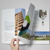 VVila Legal Property Advice - Folleto Ein Projekt aus dem Bereich Grafikdesign von Juan José Díaz Len - 31.05.2020