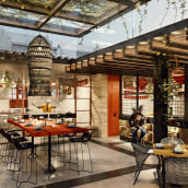 Restaurante chino. Un proyecto de 3D y Arquitectura interior de Daniel Pfeifer - 13.10.2020