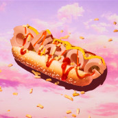 Hot dog in the sky. Um projeto de Fotografia artística de Alejandro Osses Saenz - 27.10.2020