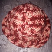 Primer  proyecto de crochet: Bucket Hat. Crochê projeto de Pilar Saffer - 08.02.2021