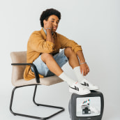 Kolca: Retro Sneakers For Your Everyday Minimal Streetwear. Direção de arte, Design de cenários, Marketing de conteúdo, e Fotografia publicitária projeto de Miriam Martín Price - 30.11.2020