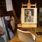 Realistisches Porträt mit Kohlestift. Portrait Drawing project by Heide Fennert - 03.11.2021