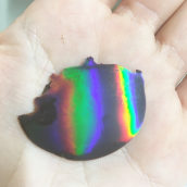 Iridescent Chocolate. A Design project by Cecilia Tham - 03.25.2021