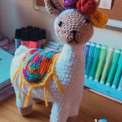 Lhama amigurumi. Crochet project by Luiza - 08.01.2021
