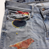 Mending the jeans of my son. Artesanato projeto de Johanna Fontier - 15.04.2022