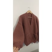 Mi proyecto del curso: Crochet: diseña y teje prendas de estilo romántico. Un proyecto de Moda, Diseño de moda, Tejido, DIY, Crochet y Diseño textil de Viviana Sagaría - 05.06.2022