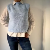 Mi proyecto del curso: Diseño de prendas a crochet: patronaje y escalado de tallas. Un proyecto de Moda, Diseño de moda, Tejido, Crochet y Diseño textil de Maria Briatore - 18.07.2022