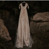 Enchanted dress. Design de vestuário, Moda, e Design têxtil projeto de leticia lopez - 19.12.2022