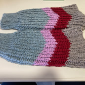 Mi proyecto del curso: Crochet: crea prendas con una sola aguja. Moda, Design de moda, Tecido, DIY, Crochê, e Design têxtil projeto de anapeac81 - 07.04.2023