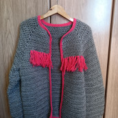 Mi proyecto del curso: Top-down: prendas a crochet de una sola pieza. Un proyecto de Moda, Diseño de moda, Tejido, DIY, Crochet y Diseño textil de Ana Mayor - 28.04.2023