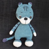 My project for course: Amigurumi Design: Create Crochet Characters. Un proyecto de Artesanía, Tejido, Art to, Creatividad con niños, Crochet y Amigurumi de maria_xy - 09.05.2023