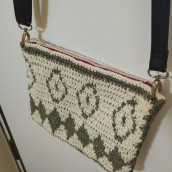 Mi proyecto del curso: Diseño de patrones en crochet: encuentra tu propio estilo. Un proyecto de Diseño de complementos, Moda, Pattern Design, Tejido, DIY, Crochet y Diseño textil de beatrizvelazquez_ele - 29.07.2023