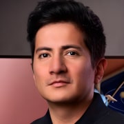 Aarón Martínez