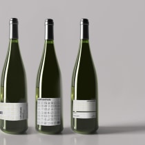 Diseño de una etiqueta de vino: La Cuadrada.. Un proyecto de Diseño, Diseño gráfico y Packaging de Claudio Linares Burbat - 27.03.2017