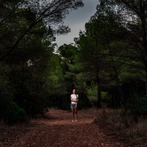 Mi proyecto: Esas misteriosas luces en una pinada de Castellón.. Portrait Photograph project by Andrés Gallego - 08.31.2018