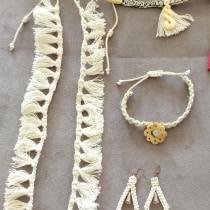 Mi Proyecto del curso: Introducción a la joyería textil artesanal. Jewelr, and Design project by Ana Gloria Sierra - 05.14.2019